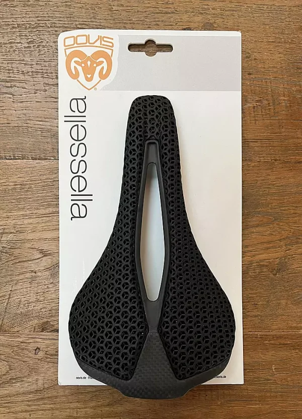 3D gedruckter Sattel mit Carbonschale und Carbonstreben